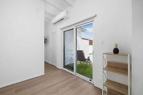 NEW Modern 3BR 3BA Private Pool Centrallylocated