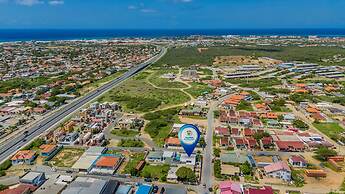 NEW Modern 3BR 3BA Private Pool Centrallylocated