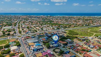 NEW Modern 3BR 3BA Private Pool Centrallylocated