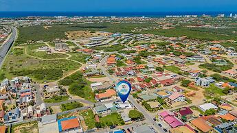 NEW Modern 3BR 3BA Private Pool Centrallylocated