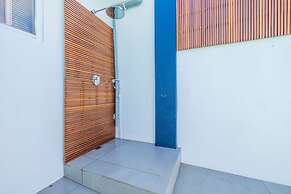 NEW Modern 3BR 3BA Private Pool Centrallylocated