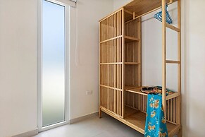 NEW Modern 3BR 3BA Private Pool Centrallylocated