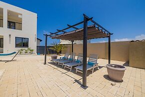 NEW Walk 2 Beach - 5BR Bonusroom w Pool Office