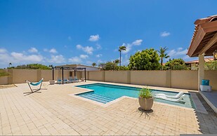 NEW Walk 2 Beach - 5BR Bonusroom w Pool Office