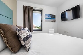 Serene Designer Gem Walk to Beach Strip Pool