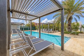 Serene Designer Gem Walk to Beach Strip Pool
