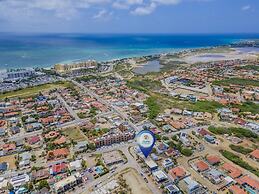 Serene Designer Gem Walk to Beach Strip Pool