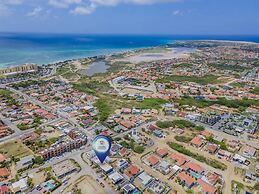 Serene Designer Gem Walk to Beach Strip Pool