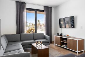 Serene Designer Gem Walk to Beach Strip Pool