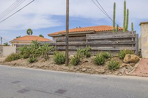 Quiet Cozy Central 2br1ba w Private Pool BBQ