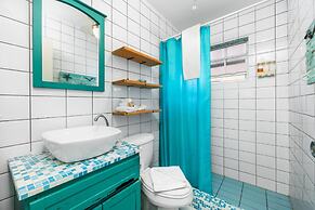 Quiet Cozy Central 2br1ba w Private Pool BBQ