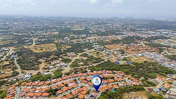 Quiet Cozy Central 2br1ba w Private Pool BBQ