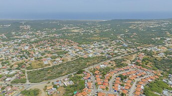 Quiet Cozy Central 2br1ba w Private Pool BBQ