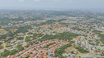 Quiet Cozy Central 2br1ba w Private Pool BBQ