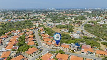 Quiet Cozy Central 2br1ba w Private Pool BBQ