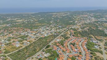 Quiet Cozy Central 2br1ba w Private Pool BBQ