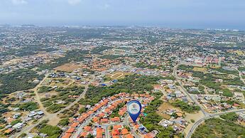 Quiet Cozy Central 2br1ba w Private Pool BBQ