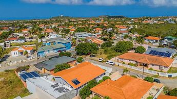 Remodeled 3br2ba Cozy Central Private Pool