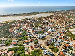 NEW Modern Villa Jacuzzi Pvt Pool Close2beach
