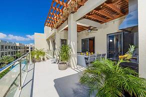 Sea View Exclusive Penthouse Outdoor Dining 3BR