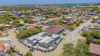 NEW 5br5ba w Private Pool Puttputt Close2beach