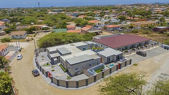 NEW 5br5ba w Private Pool Puttputt Close2beach