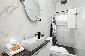 NEW 5br5ba w Private Pool Puttputt Close2beach