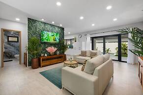 Villa Prikichi Near Beach w Private Pool