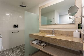 Grand Sirenis Karmairi