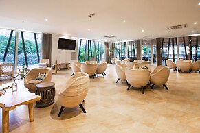 Grand Sirenis Karmairi