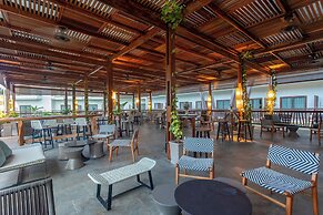 Grand Sirenis Karmairi