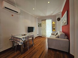 Un Balcone su Via Bordonaro