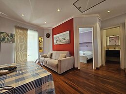 Un Balcone su Via Bordonaro