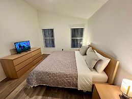 Grand Premium 5BR Pool Home Near Disney Parks