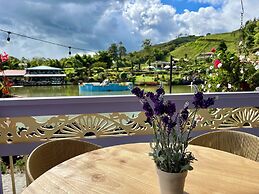 Hotel Lago Valdivia