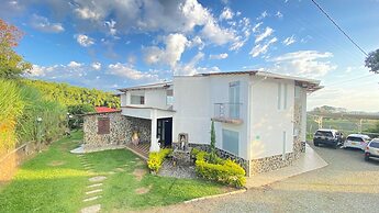 Finca Hotel Castillo del Toro