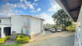 Finca Hotel Castillo del Toro