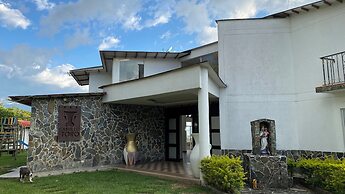 Finca Hotel Castillo del Toro