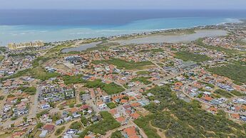 2br2ba Home w Private Pool Close 2 Beach BBQ