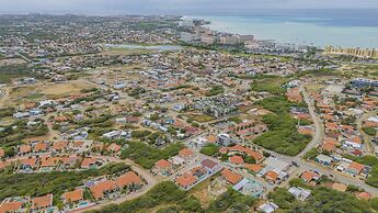 2br2ba Home w Private Pool Close 2 Beach BBQ