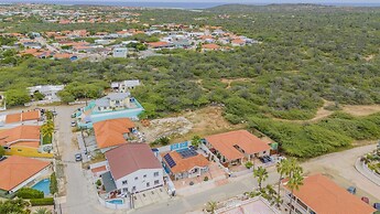 2br2ba Home w Private Pool Close 2 Beach BBQ