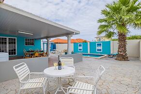 2br2ba Home w Private Pool Close 2 Beach BBQ