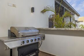 Charming Home With Big Outdoors Pool in Noord