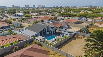 Charming Home With Big Outdoors Pool in Noord