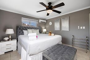 Charming Home With Big Outdoors Pool in Noord