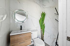 Charming Home With Big Outdoors Pool in Noord