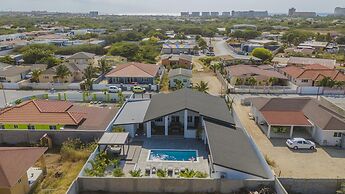 Charming Home With Big Outdoors Pool in Noord