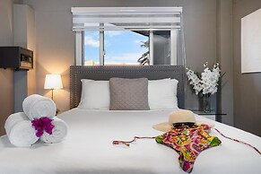 Charming Home With Big Outdoors Pool in Noord