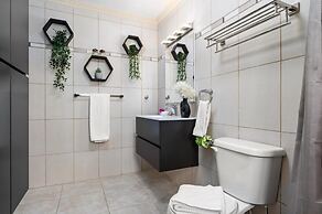 Charming Home With Big Outdoors Pool in Noord