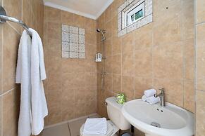 Sleeps 11 6 Bedrooms Privatepool Outdoor Dining